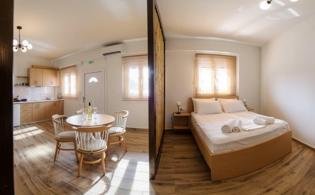 Status Luxury Apartments And Penthouse Парга Экстерьер фото