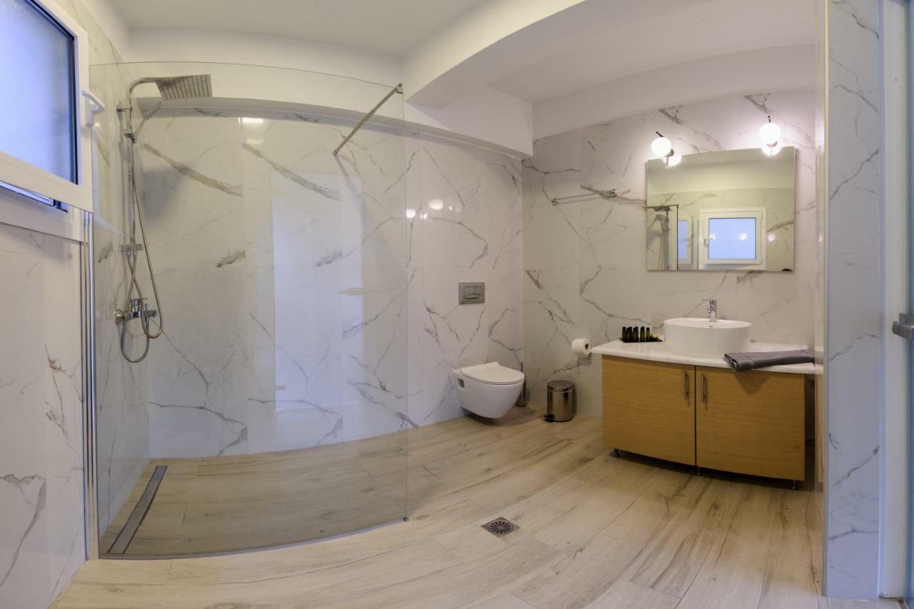 Status Luxury Apartments And Penthouse Парга Экстерьер фото