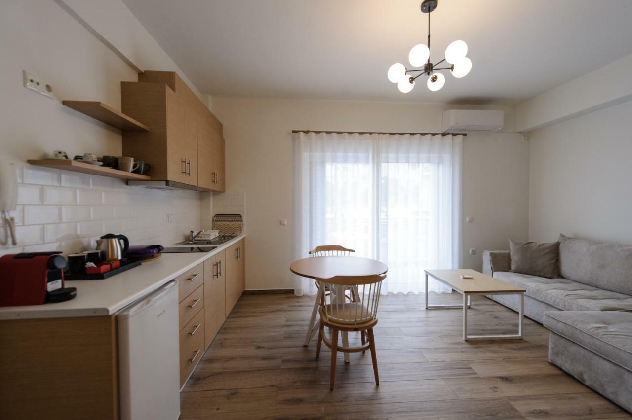 Status Luxury Apartments And Penthouse Парга Экстерьер фото